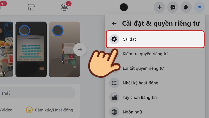 alt text: Hướng dẫn chọn cài đặt trên Facebook máy tính