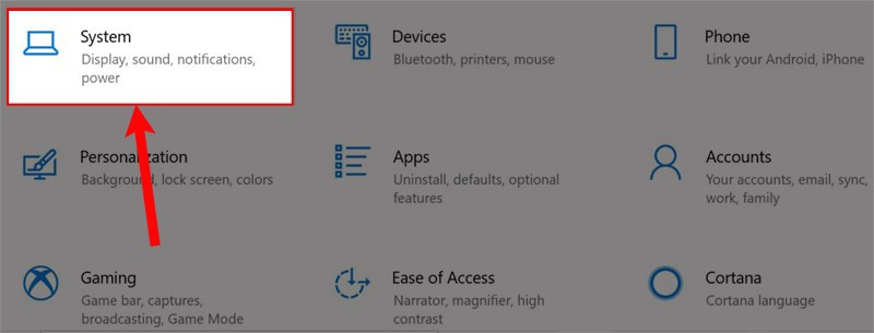 Chọn System trong Windows Settings