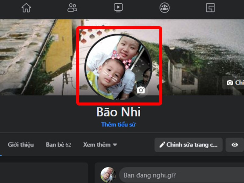 Nhấp vào ảnh đại diện