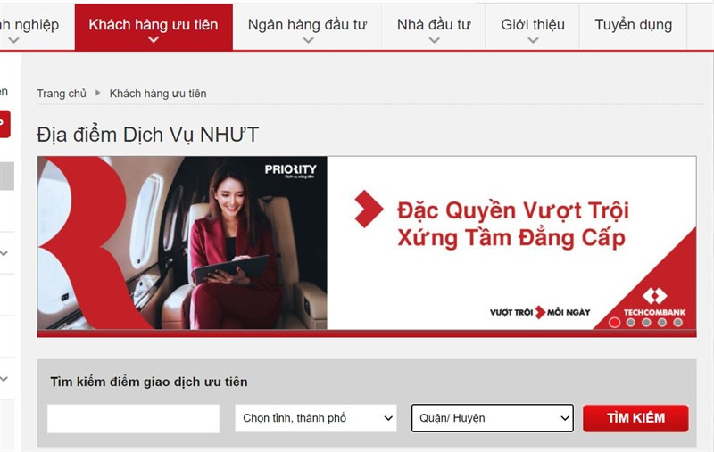 Truy cập Website để tra cứu thông tin địa điểm giao dịch Techcombank