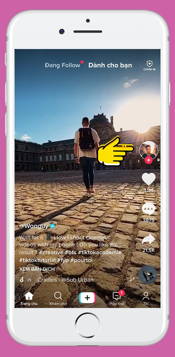 Vào trang cá nhân TikTok