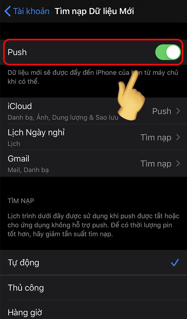 alt text: Hình ảnh màn hình iPhone hiển thị chế độ Push được bật