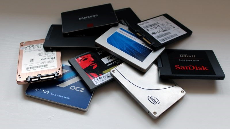 alt=Minh họa khái niệm TBW trên ổ cứng SSD