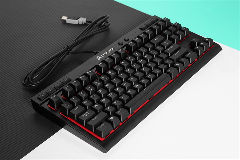 Corsair K63 Compact Mechanical Đen