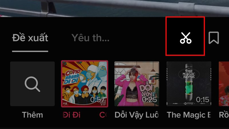 hấn vào biểu tượng cây kéo để cắt đoạn nhạc mà bạn muốn ghép vào video