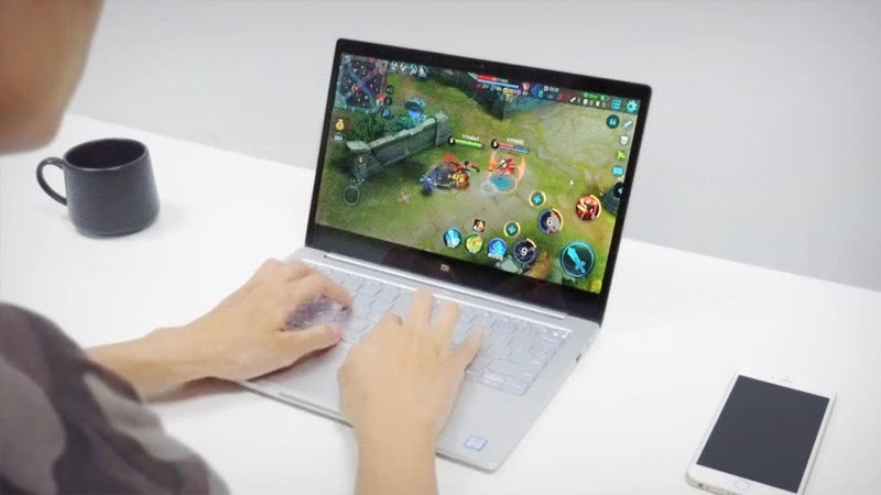 Hỗ trợ điều khiển bàn phím, chuột, gamepad