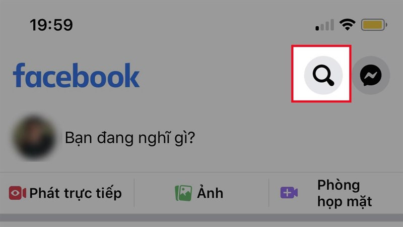 Mở Facebook và tìm biểu tượng kính lúp