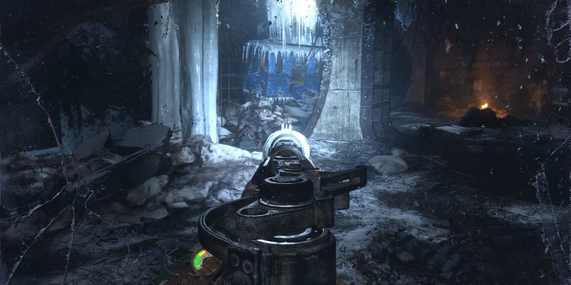Nhân vật trong Metro Exodus ở chế độ Ranger Hardcore nhìn đồng hồ không hiển thị HUD