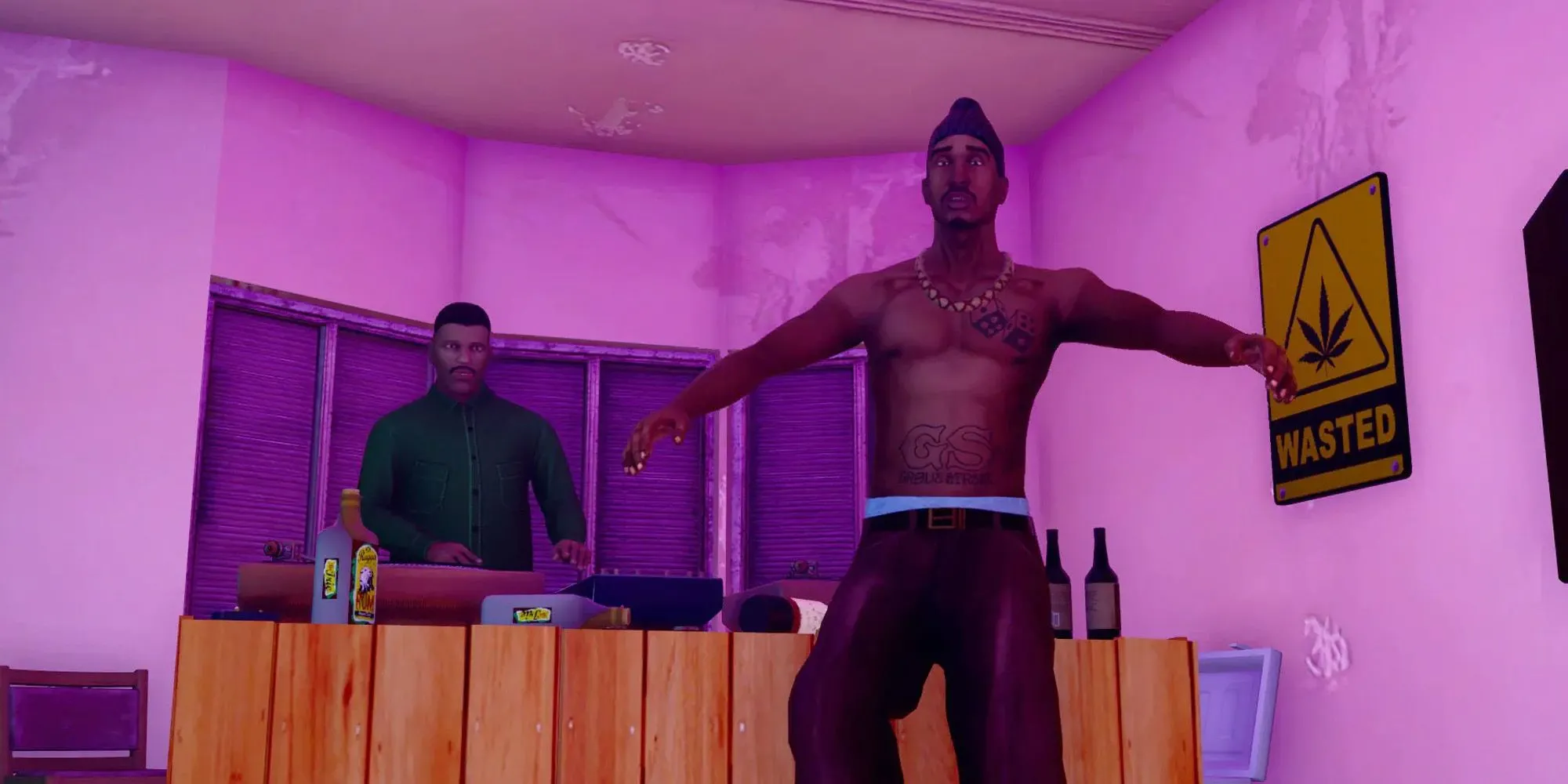 OG Loc, rapper bất tài trong GTA San Andreas, đang cầm micro với vẻ tự tin thái quá