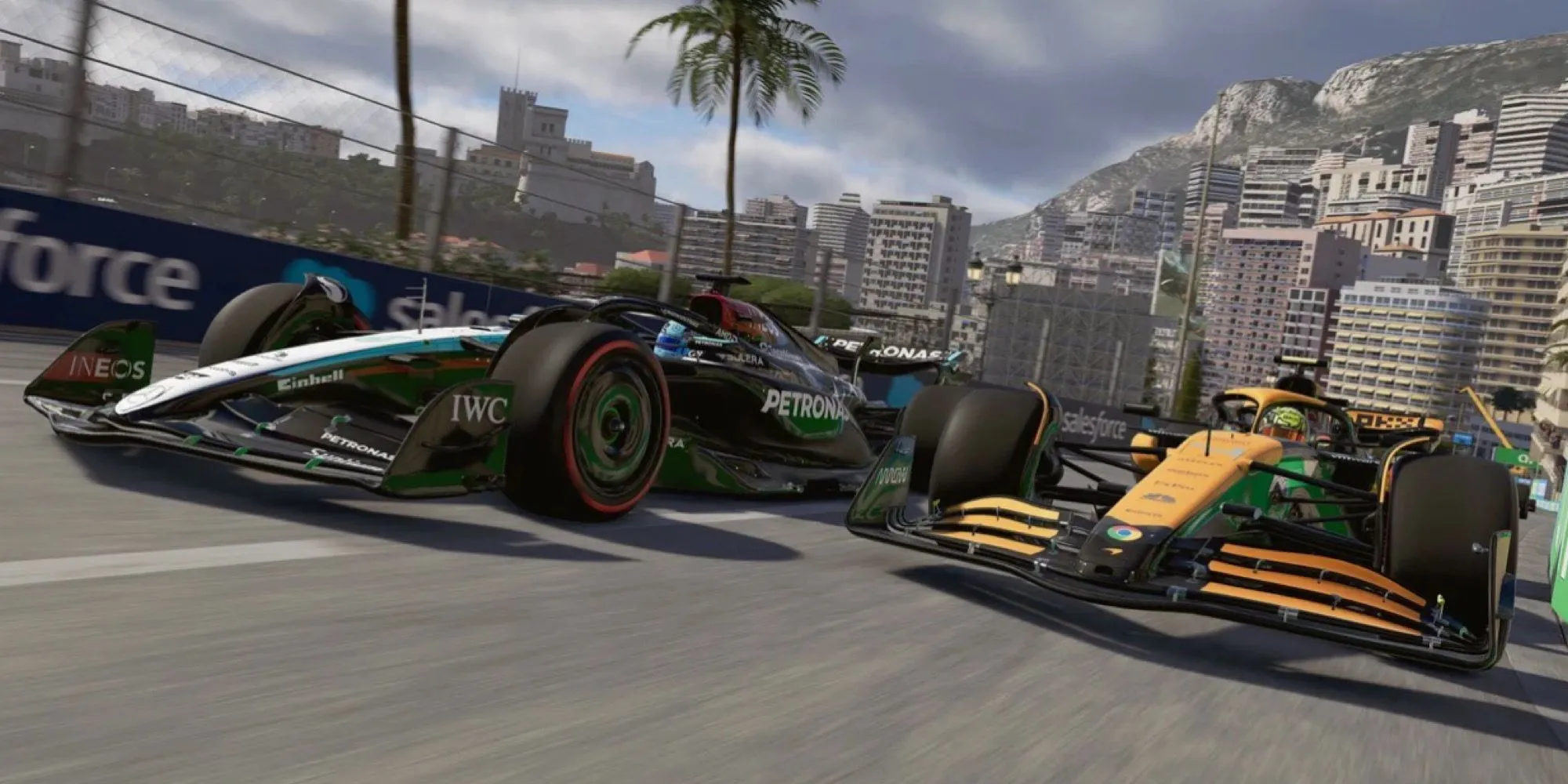 Xe đua F1 của đội Mercedes và McLaren trong game