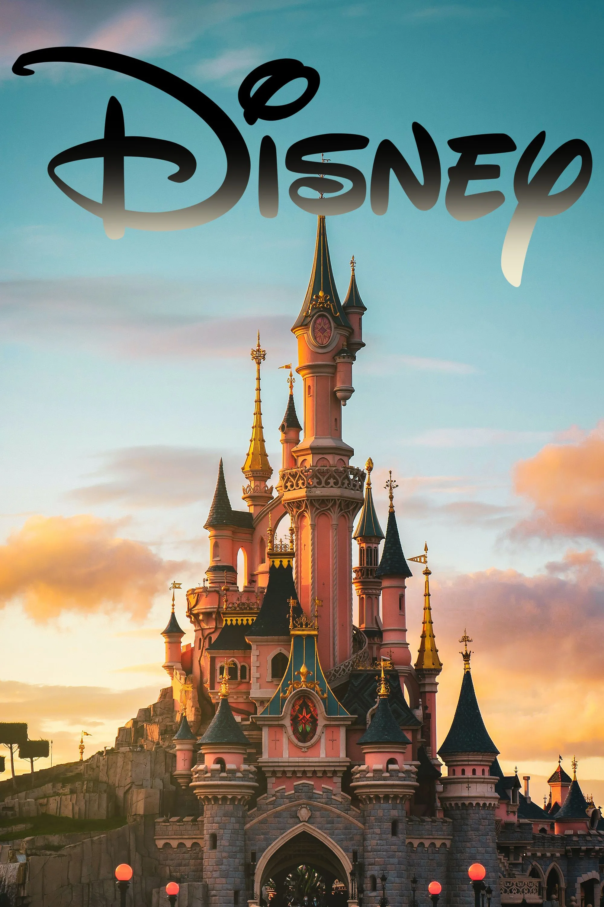 Biểu tượng lâu đài và chuột Mickey quen thuộc của tập đoàn giải trí Disney.
