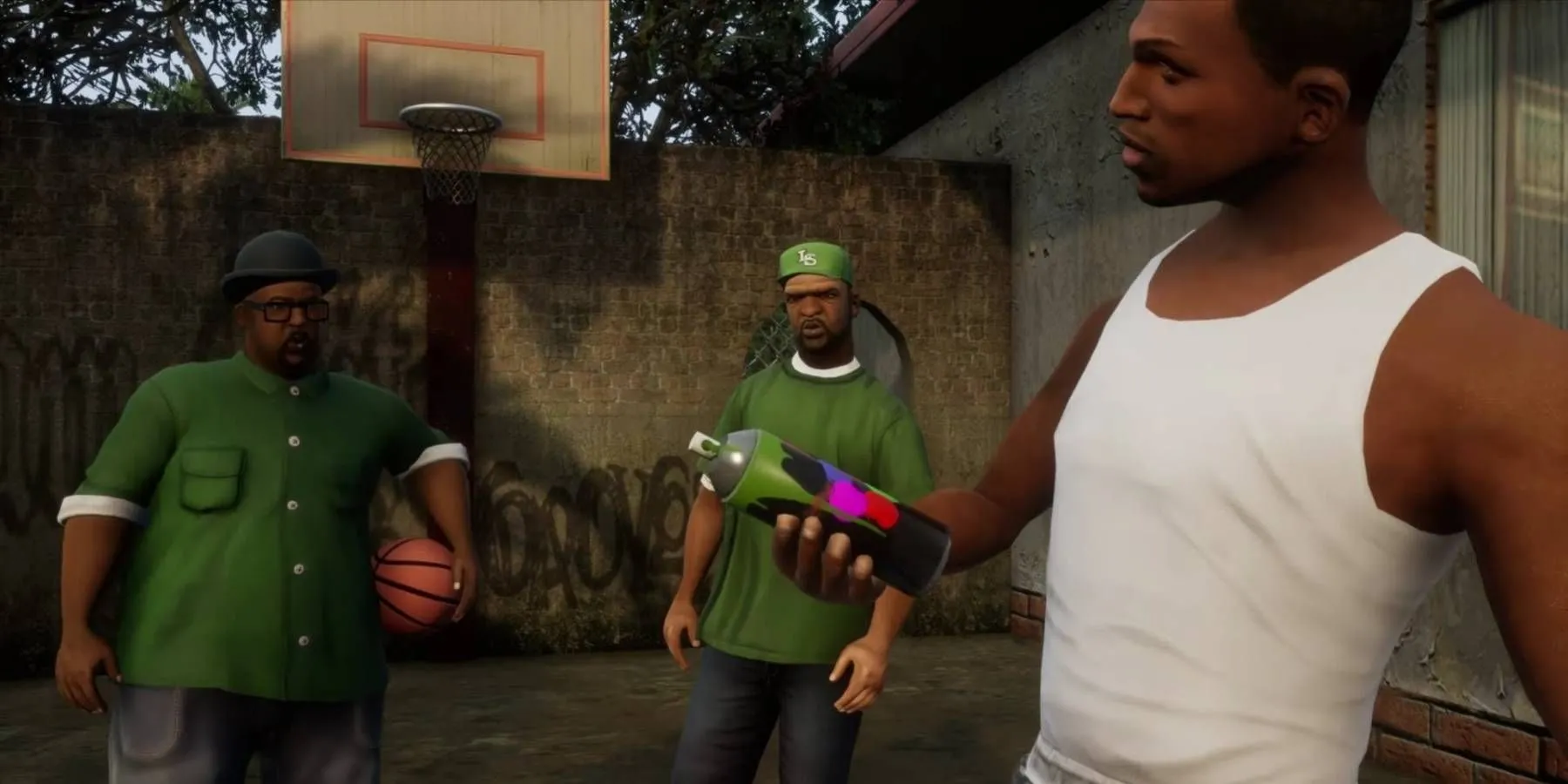 CJ đang sơn graffiti cùng Sweet và Big Smoke chơi bóng rổ trong Grand Theft Auto: San Andreas, thể hiện cuộc sống đường phố chân thực của game